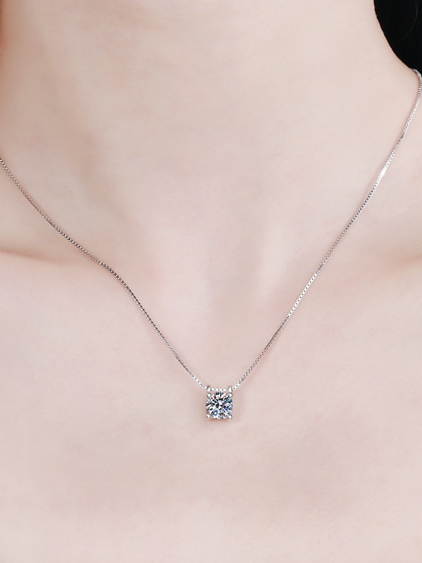 Lănțișor din argint cu diamant Moissanite 1ct  Harper